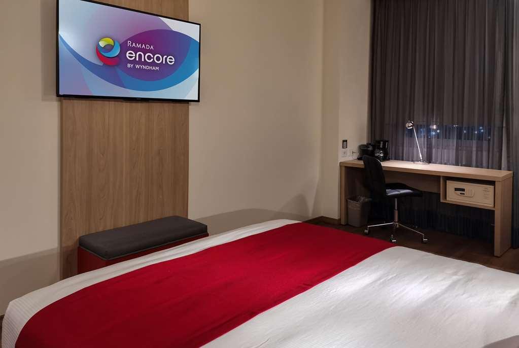 Ramada Encore By Wyndham Guadalajara Aeropuerto Las Pintas Номер фото